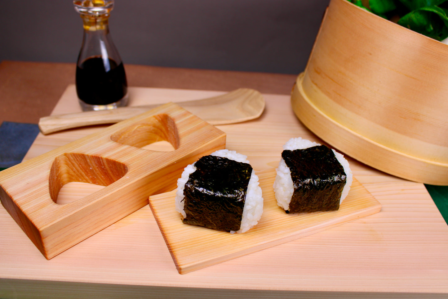 Onigiri Hinoki Triangle Mold