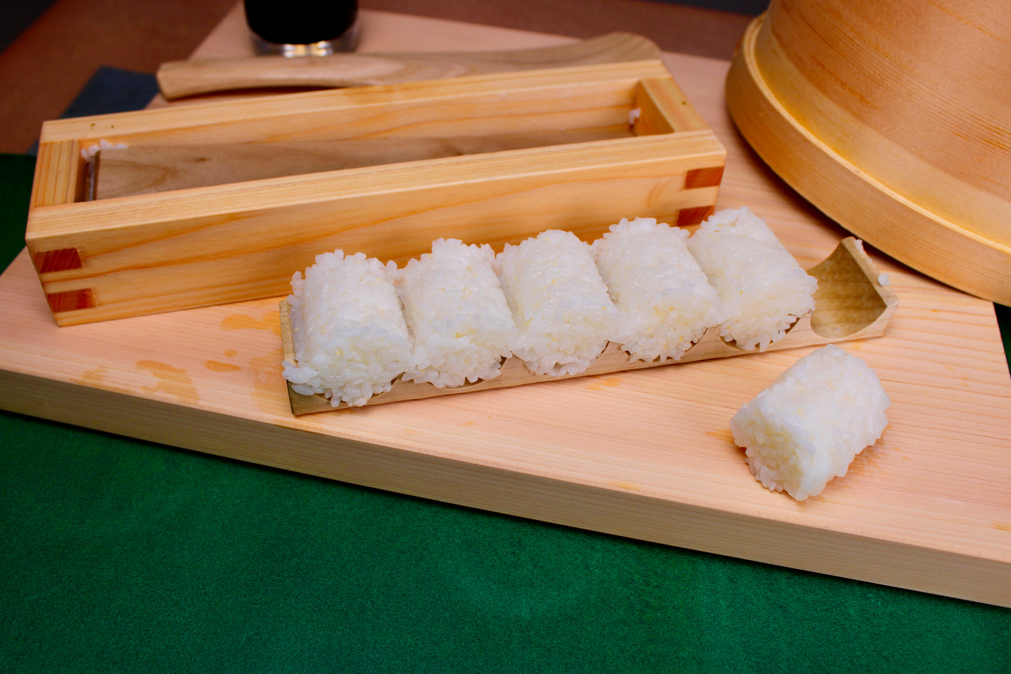 Onigiri Makunouchi Bale Mold