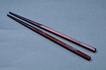 Suri Urushi Chopsticks Hinoki 22cm
