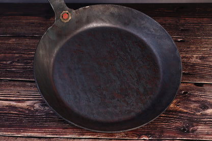 Turk Hand-Forged Iron Frying Pan 28cm