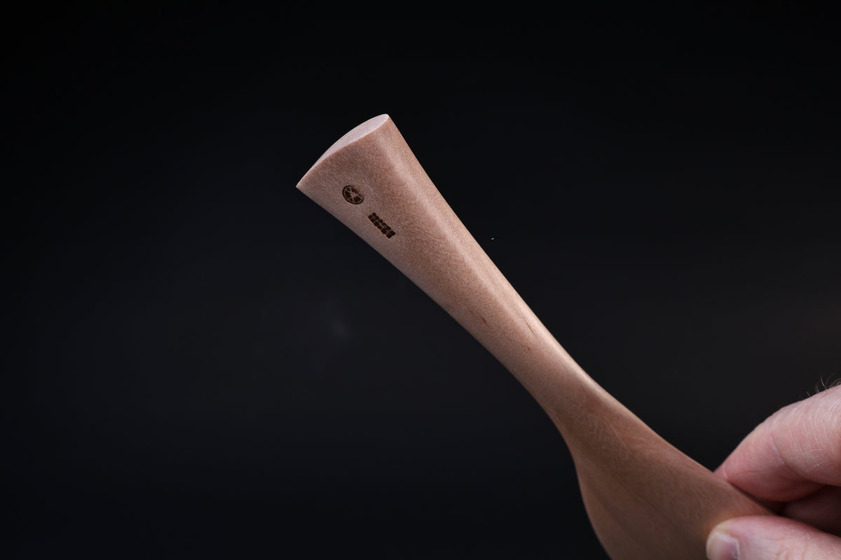 Close view of the Azmaya rice paddle&