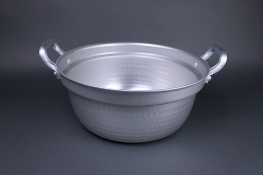  profile shot dantsuki steaming pot two handles with internal ledge for holding steaming basket twenty one centimeters aluminum made in japan 