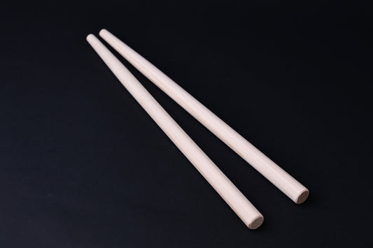 Hanabashi tempura chopsticks 36cm — full pair showing hinoki wood surface and rounded tip ends