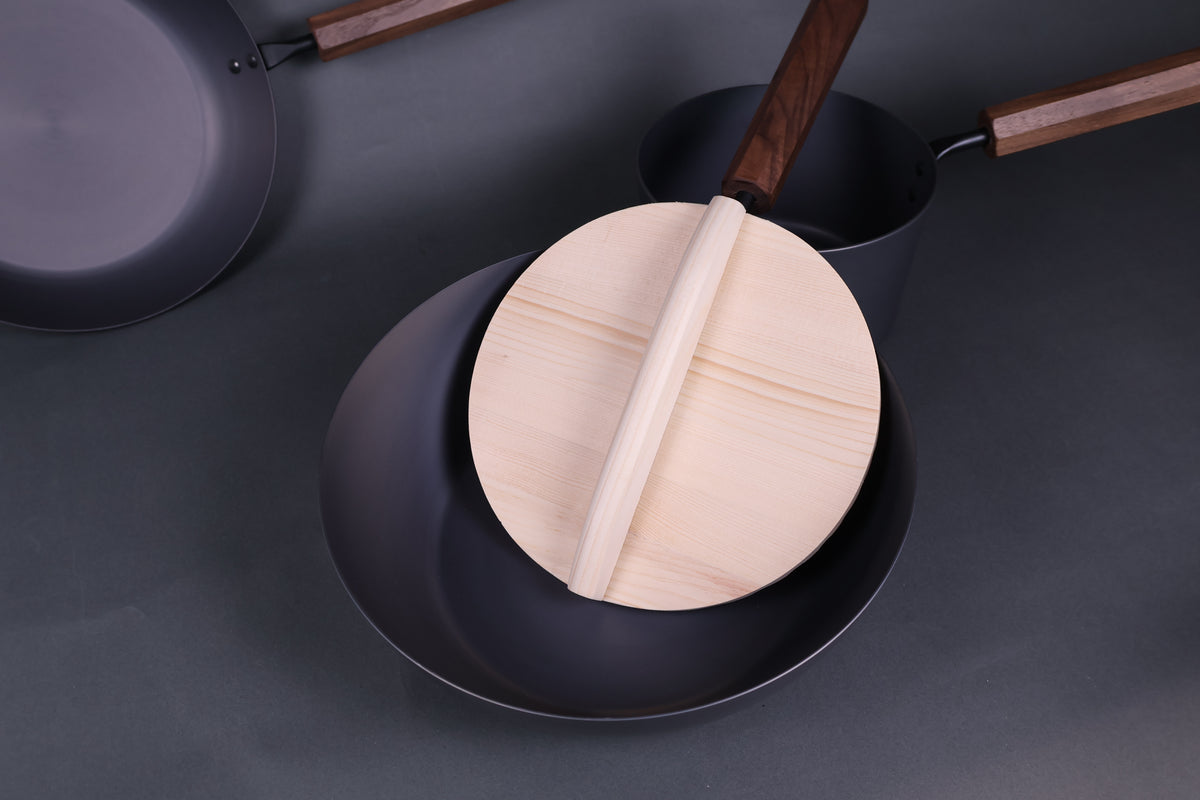 tanabe iron pan with wood drop lid