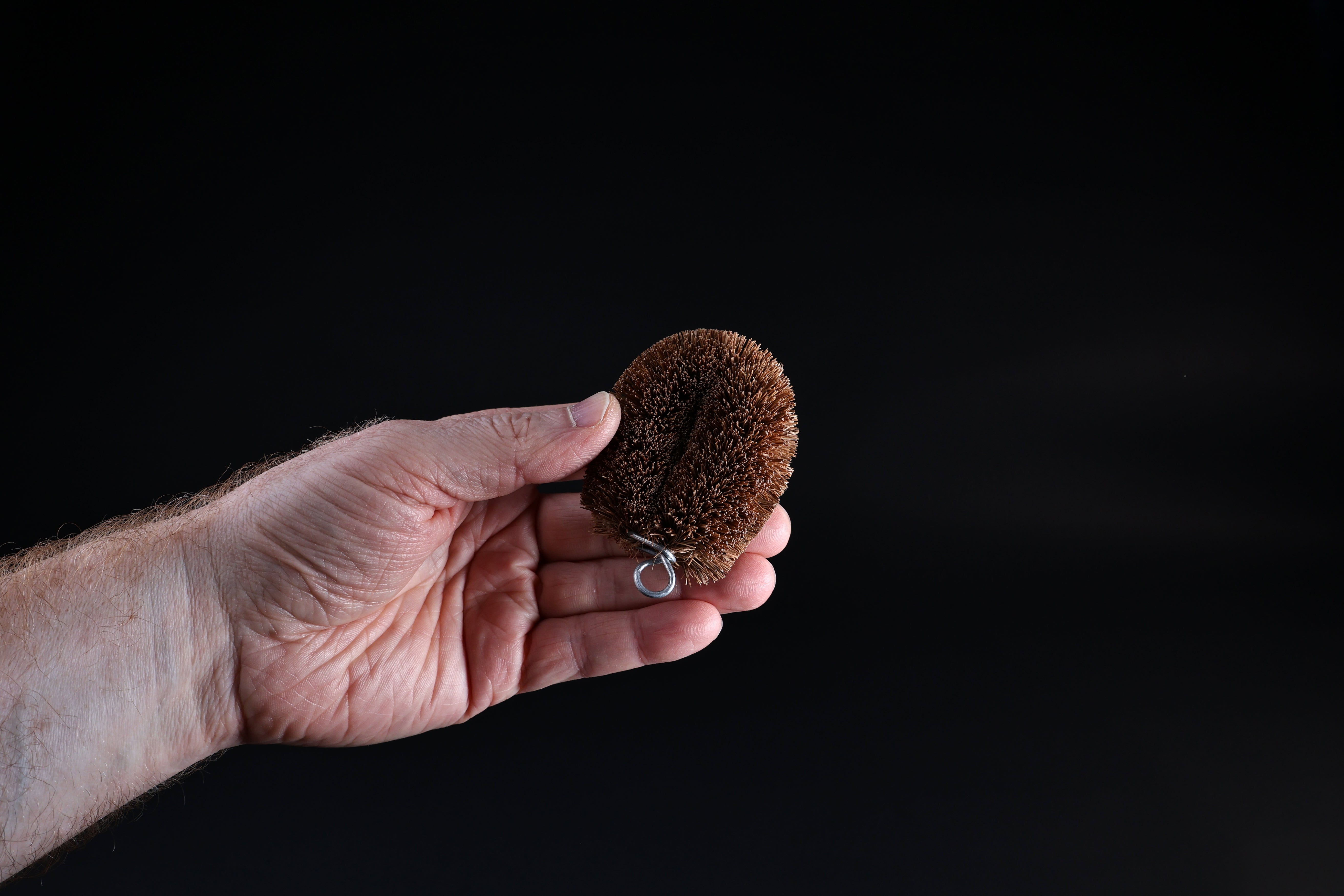 Kamenoko Tawashi Scrubbing Brush