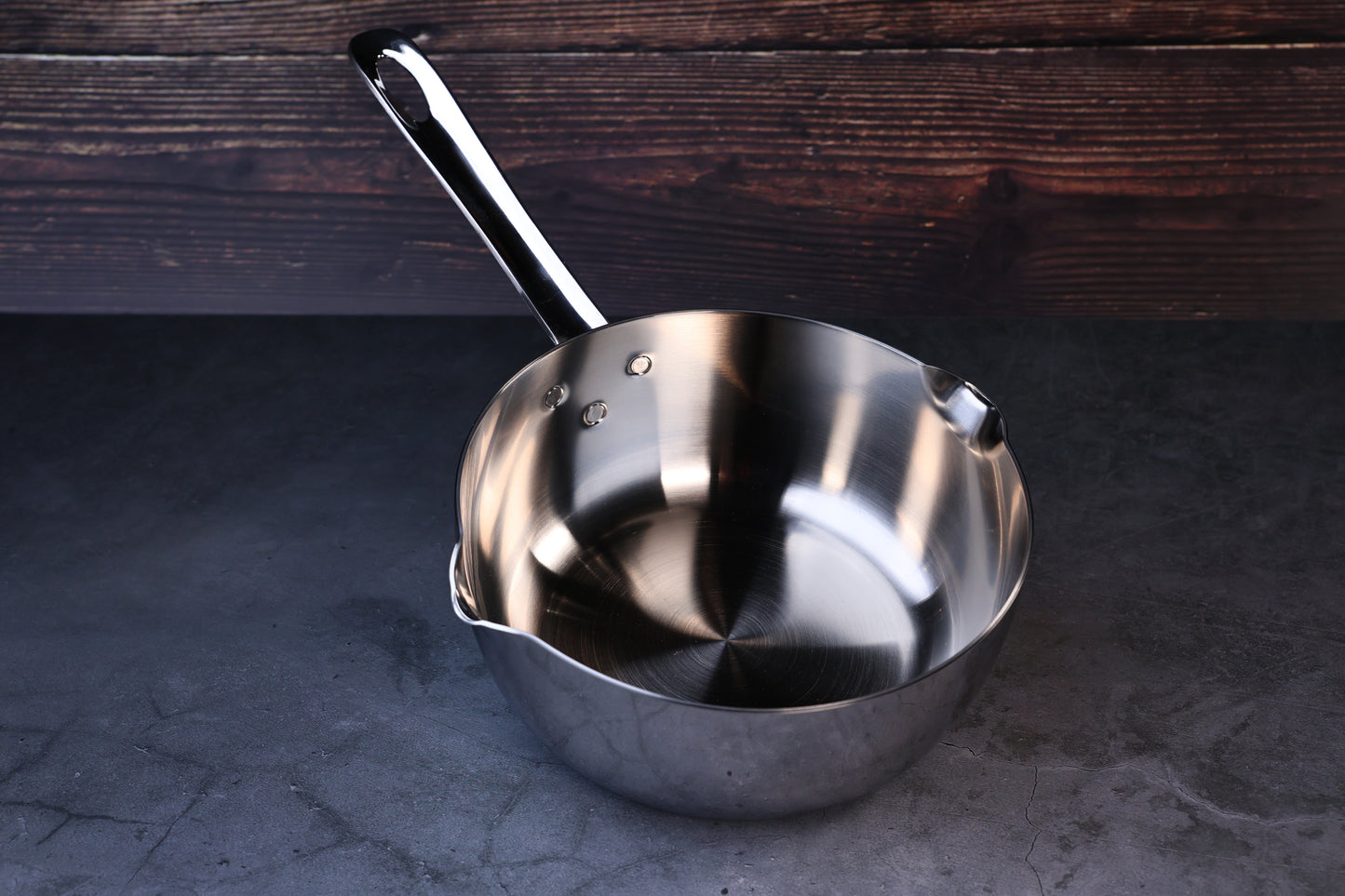 Mt. Fuji Steel Clad Yukihira saucepan 18cm showing polished stainless interior and dual pour spouts