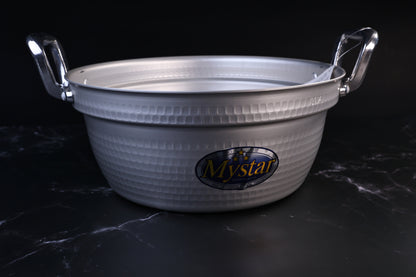 Mystar Hokuriku Dantsuki pot 30cm, hammered aluminum exterior and chrome handles on black marble