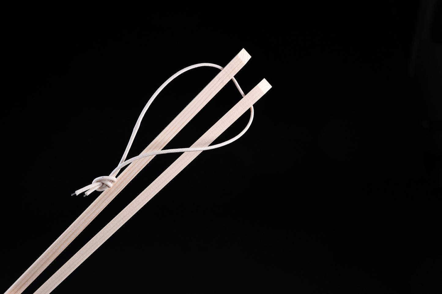 Saibashi square cooking chopsticks — close-up of square handle ends and white hanging cord detail