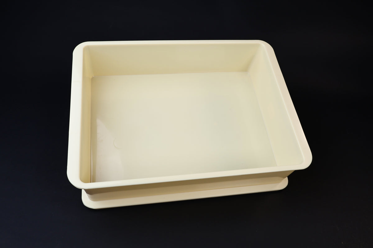 Sharpening station kit — soaking tray front angle showing wall height and tray construction