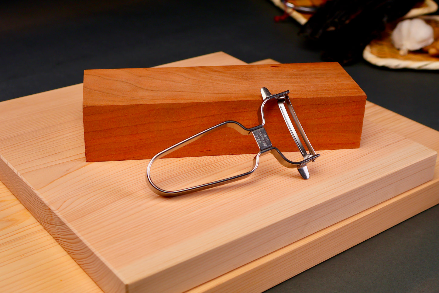 Vegetable Peeler