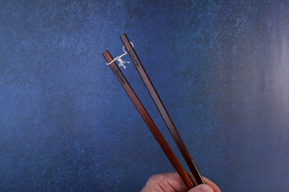 Suri Urushi cooking chopsticks 33cm — close-up of square grip ends with maker's cord binding