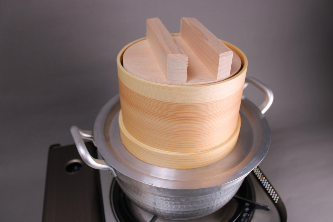 closeup seiro steamer tofu maker and drop lid otoshibuta on steamer pot