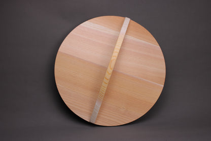 wooden drop lid otoshibuta 24cm for nimono braising and slow cooking yamacoh kisou life youbi shown with grey background