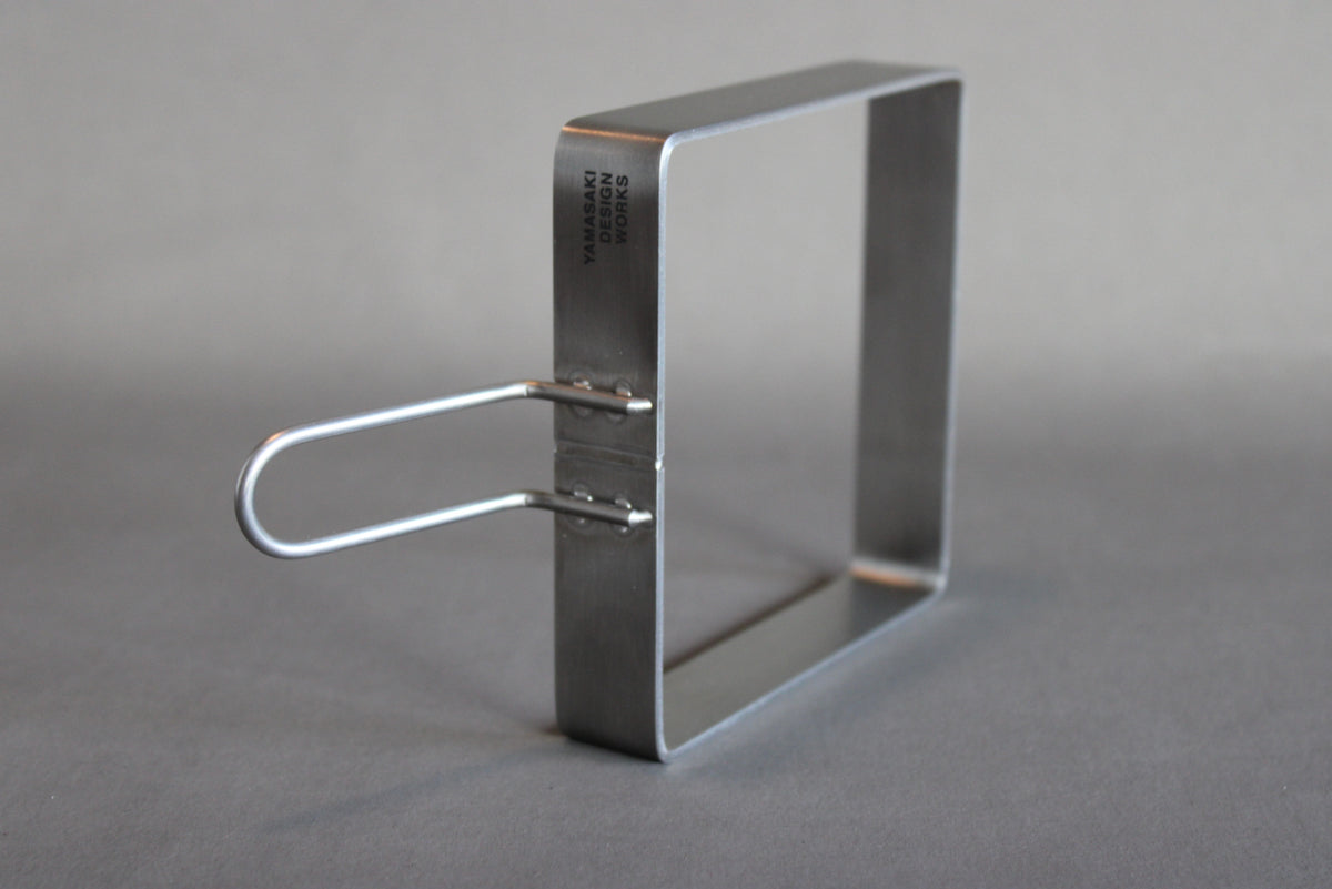metal guide for making sando showing side silver in color