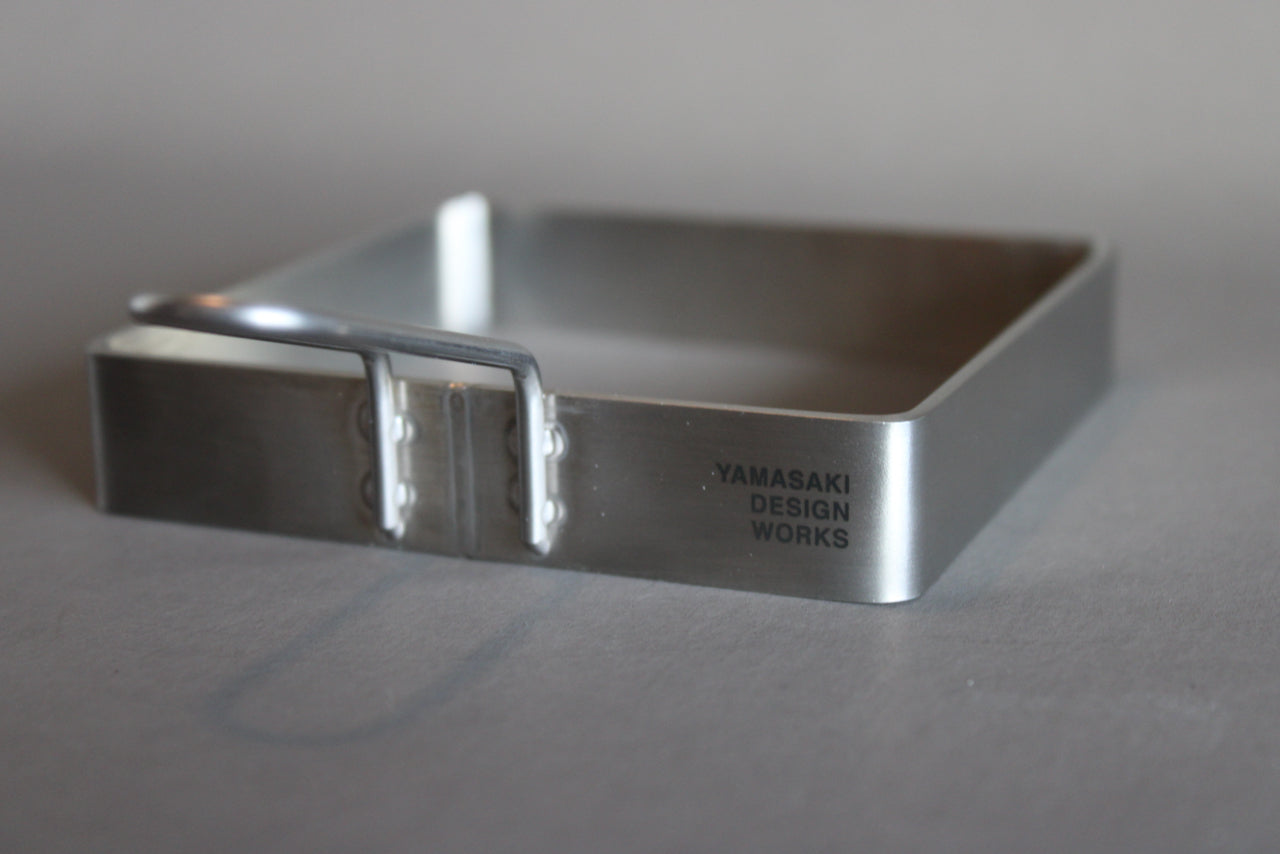 sandwich guide made of stainless steel silver color handle closeup